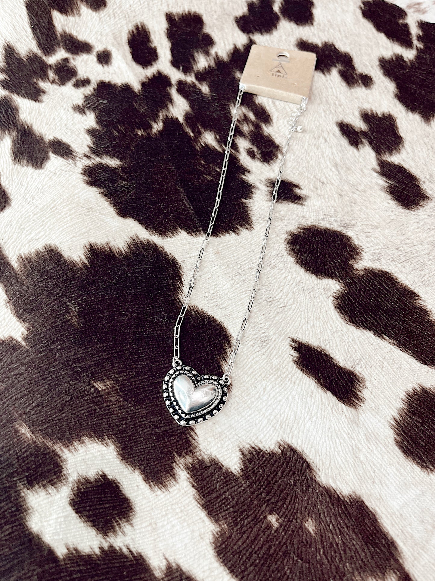 Western Bubble Heart Necklace
