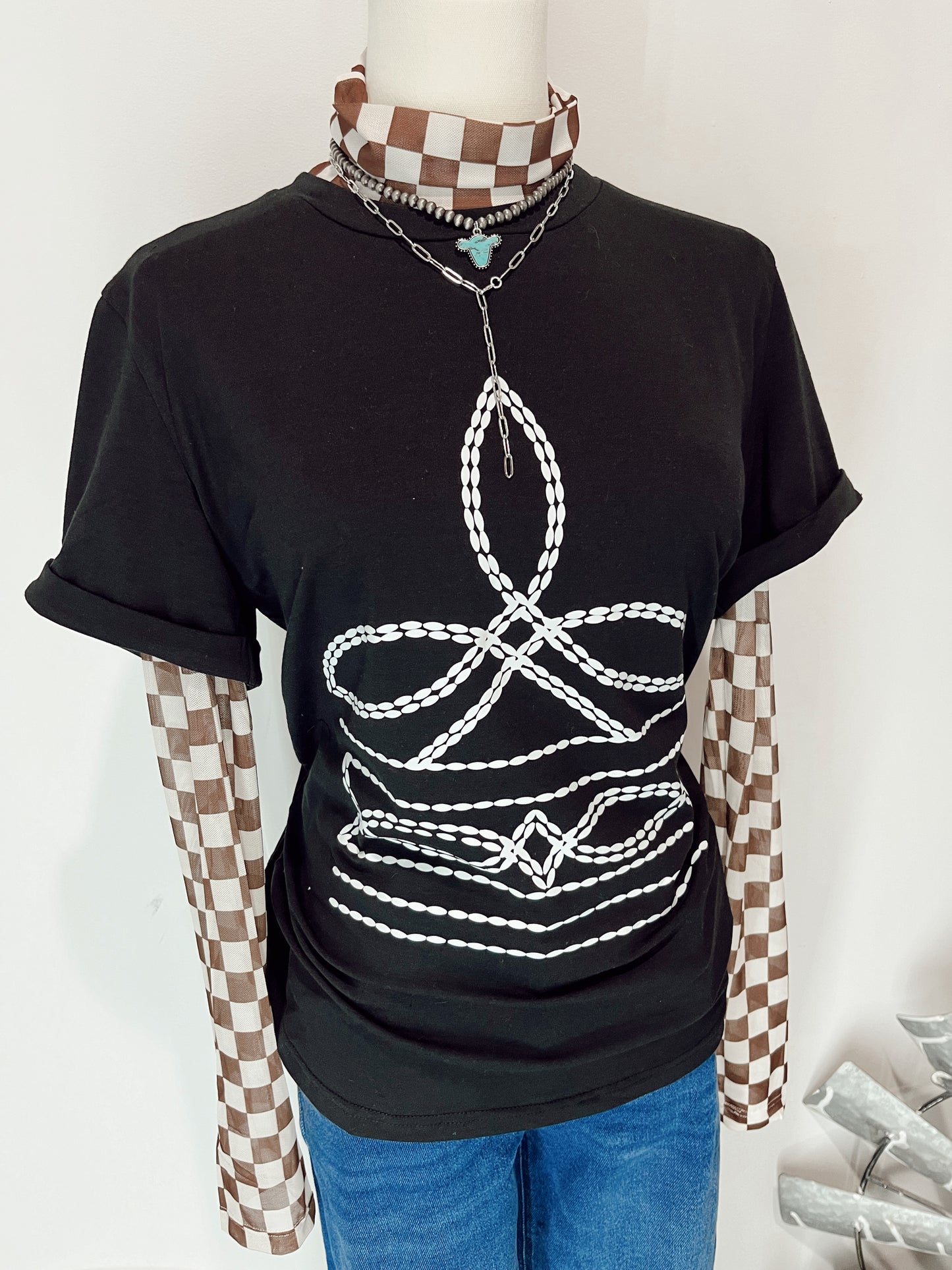 White Boot Stitch Tee- Black