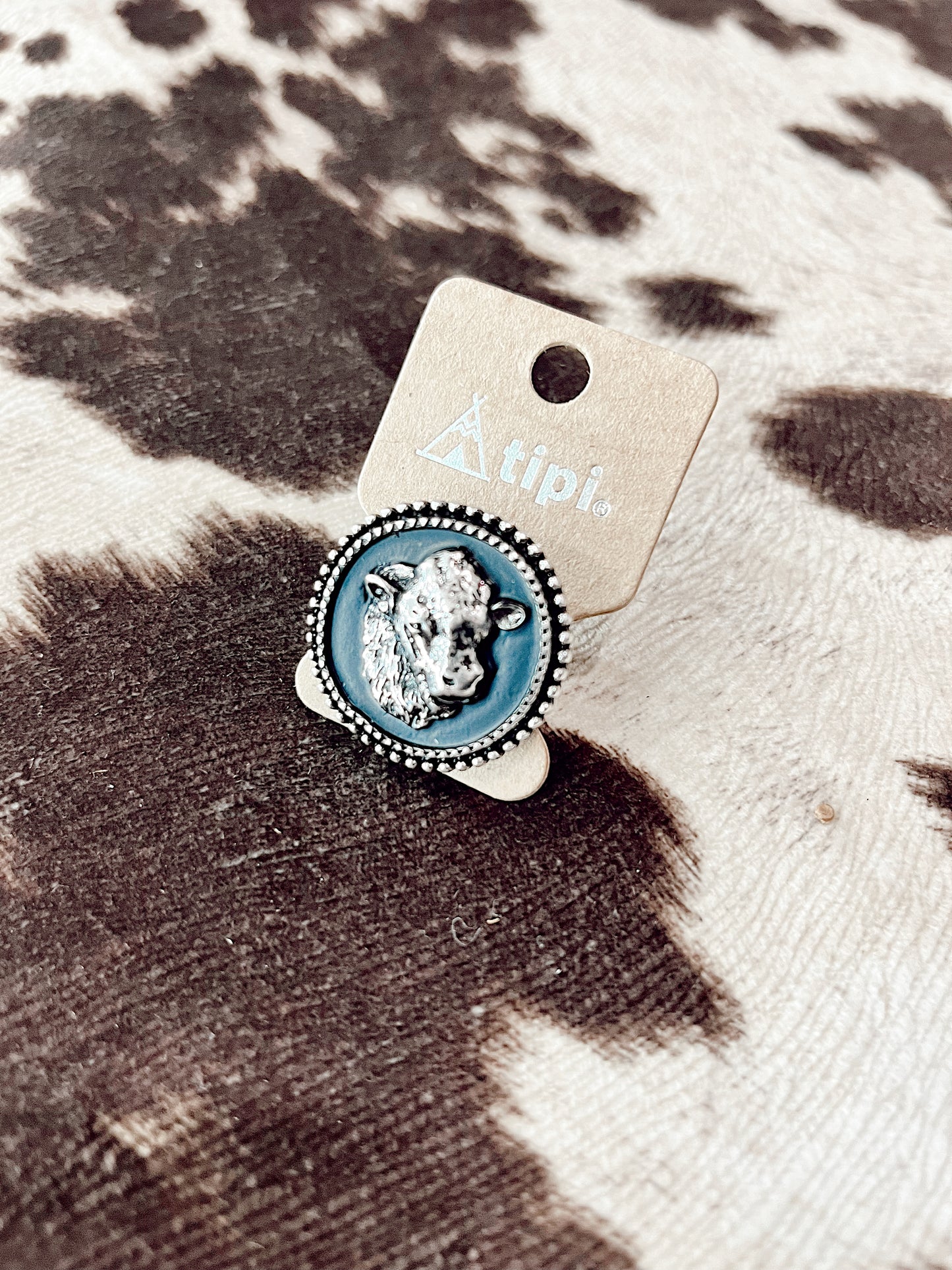 Western Cow Head Portrait Cuff Ring