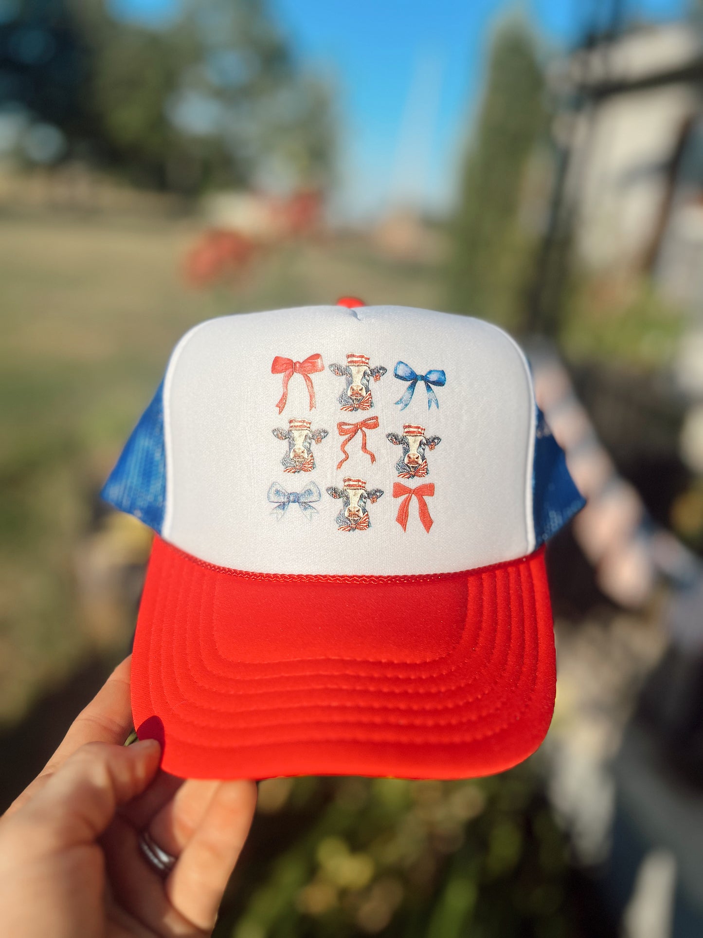 Patriotic Cows & Bows