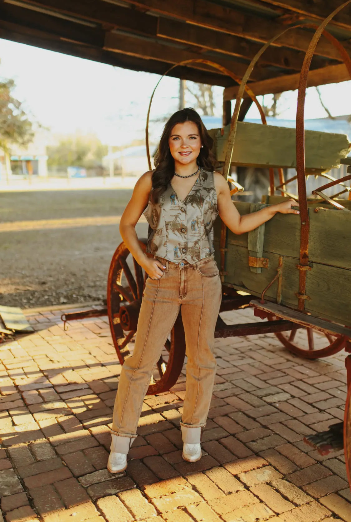 Buckskin Bae Seamed Jeans