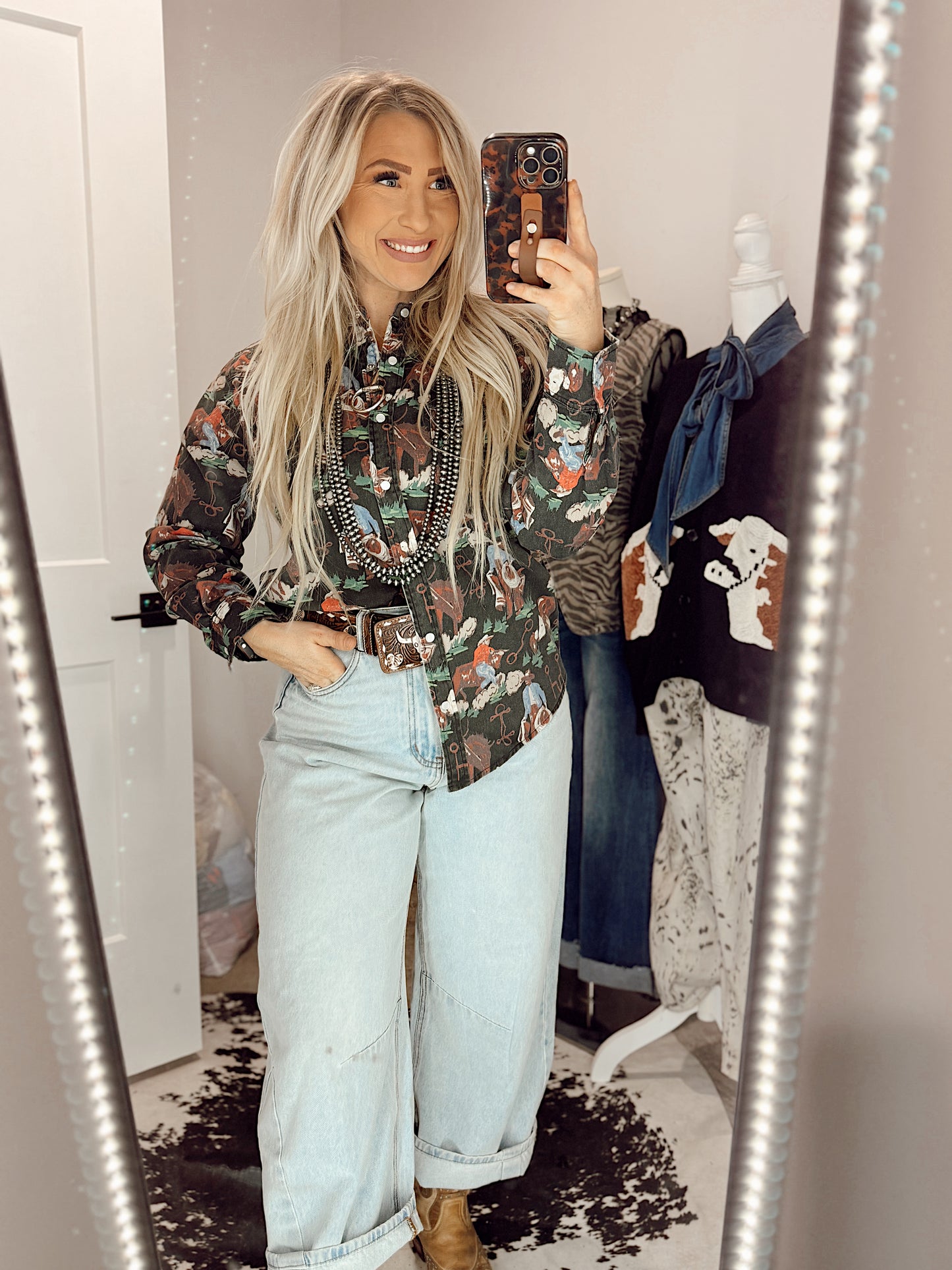 Brushy Pop Pearl Snap Button Up
