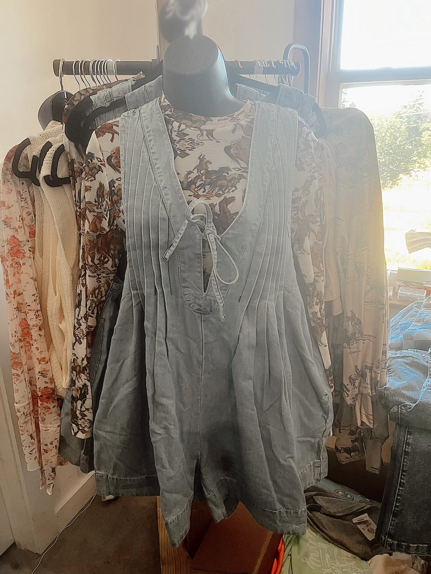 V-Neck Sleevesless Denim Romper