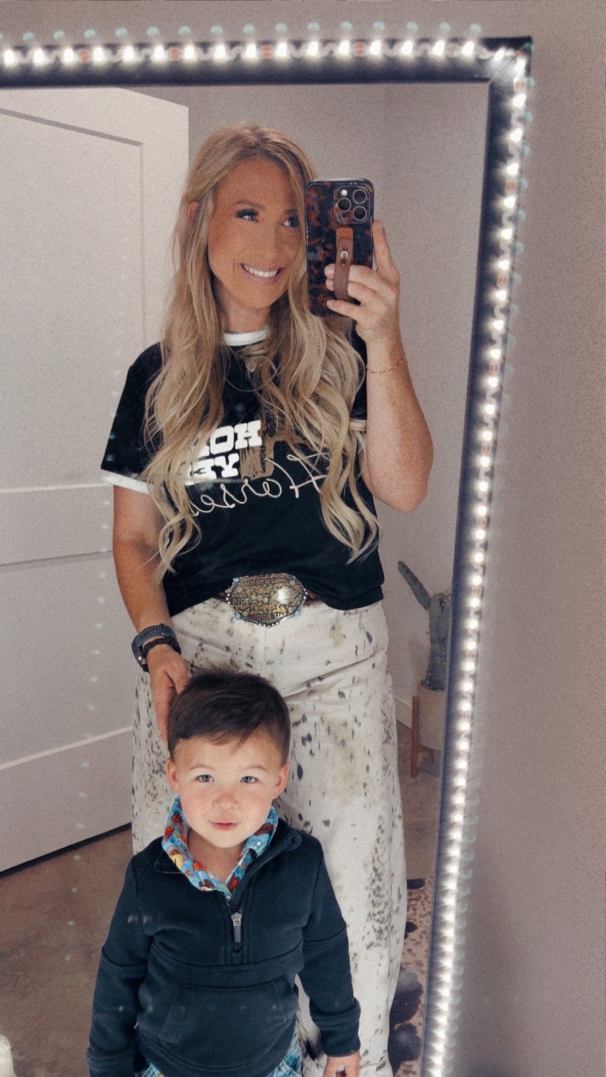 KanCan Brindle Cowprint Horseshoe Jeans