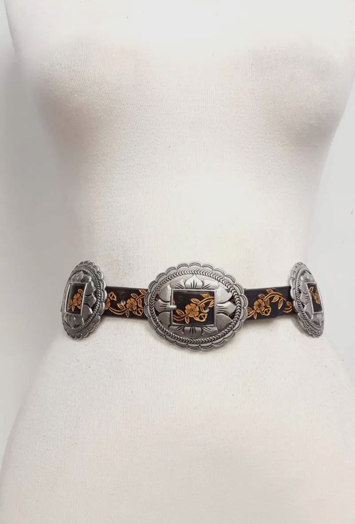 Western Oval Floral Tooled Concho Belt