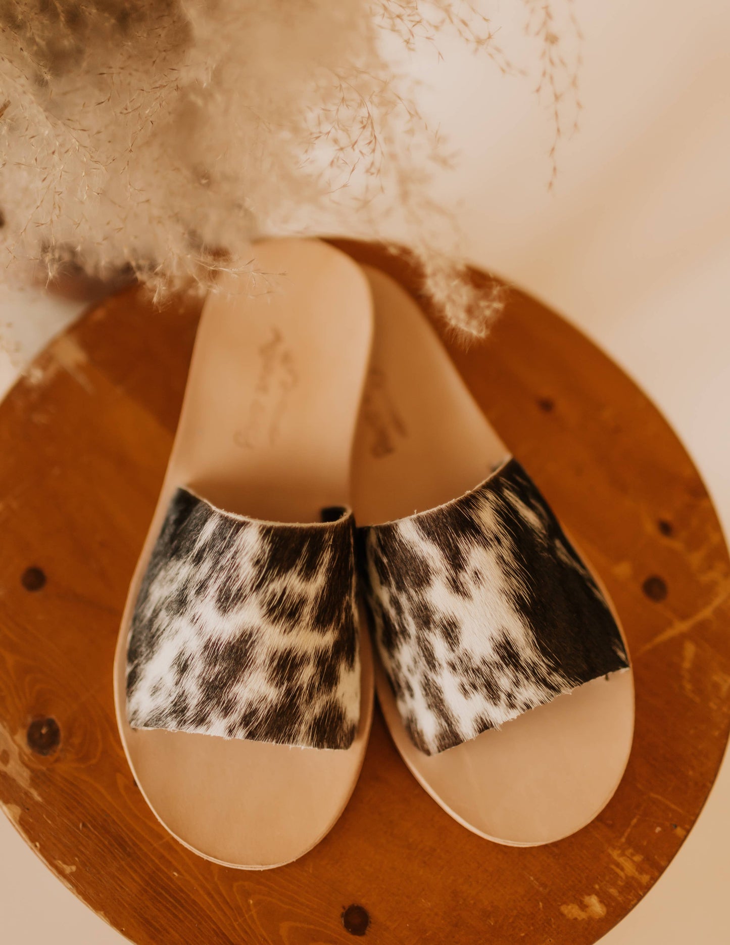 Nadia Cowhide Slides: Salt & Pepper