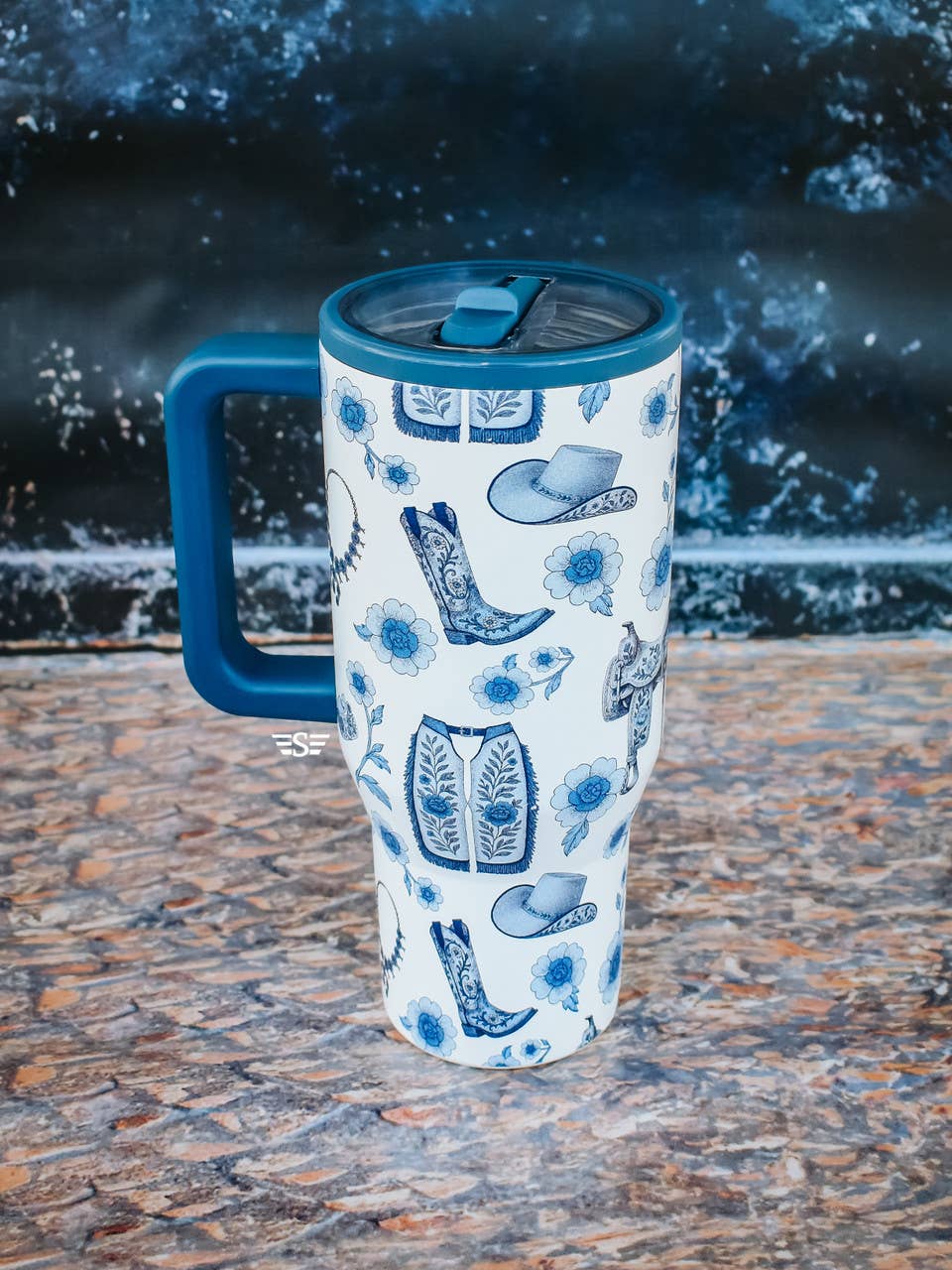 Western Chinoiserie Flip Top Tumbler: 32oz