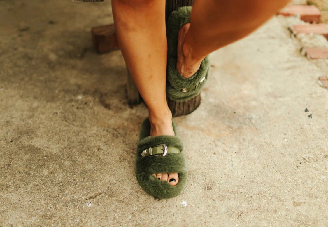 Home Buckles Sandles—Cacti
