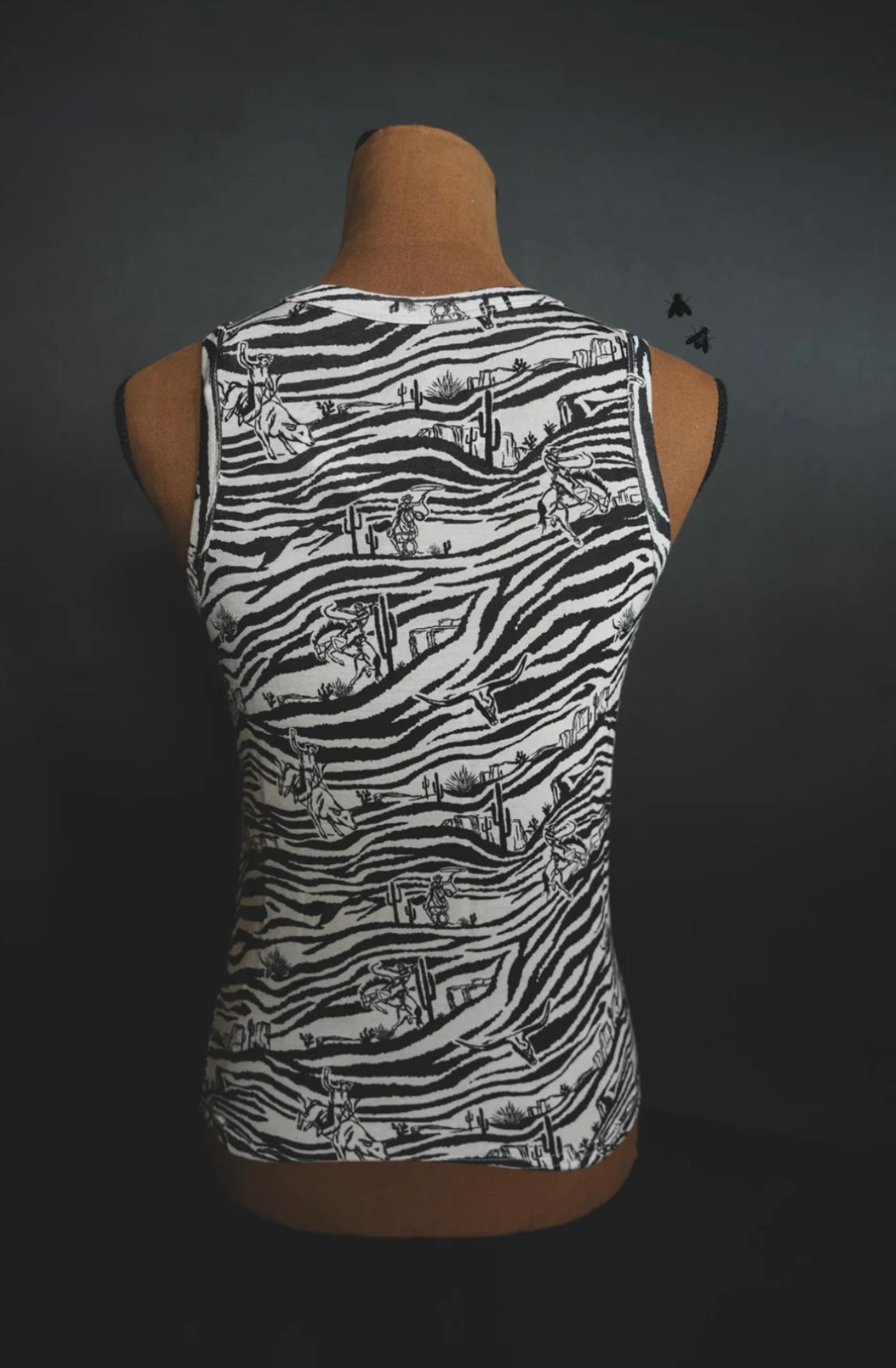The Cowboy Zoo Zebra Tank