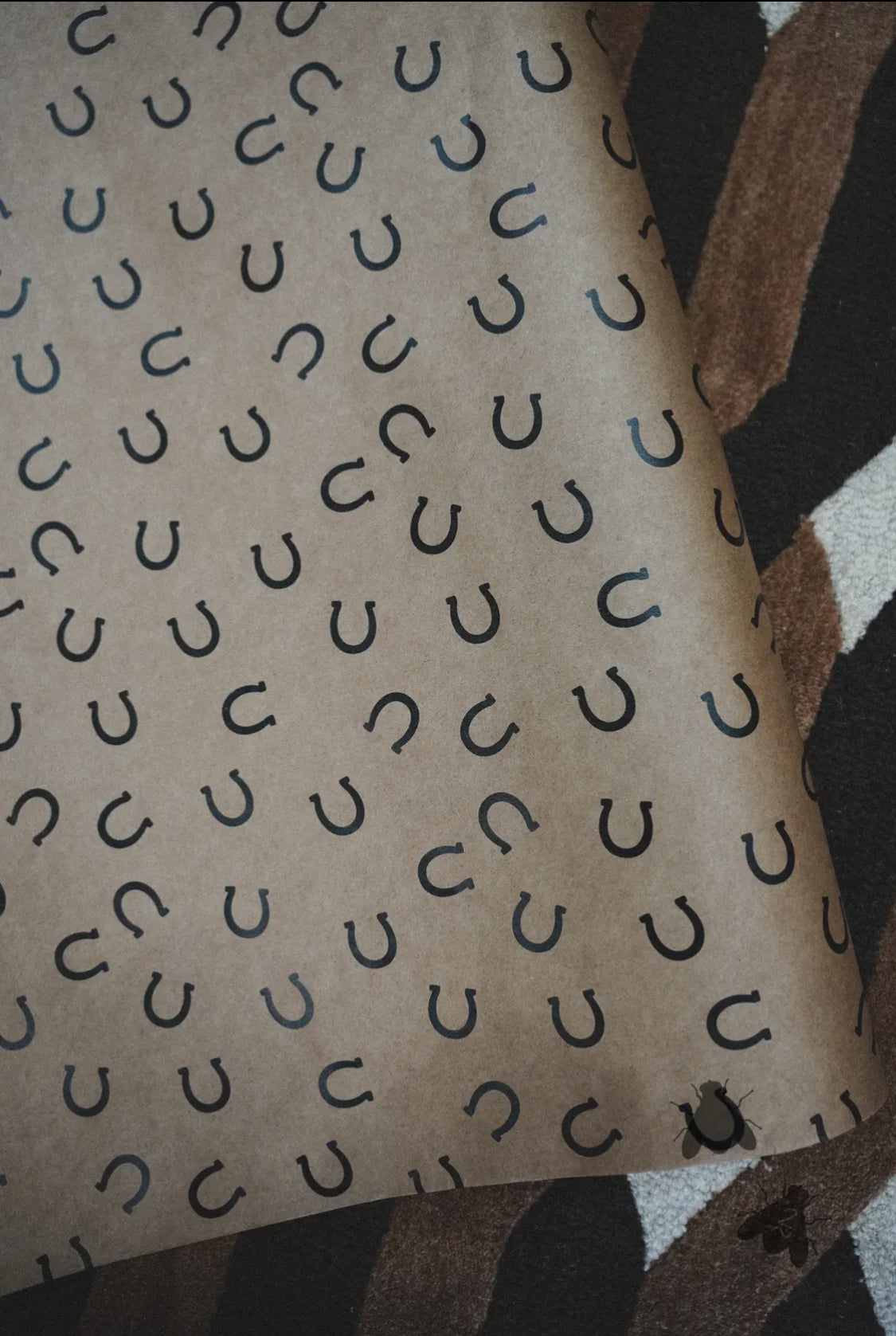 Wrap The Presents- Lucky