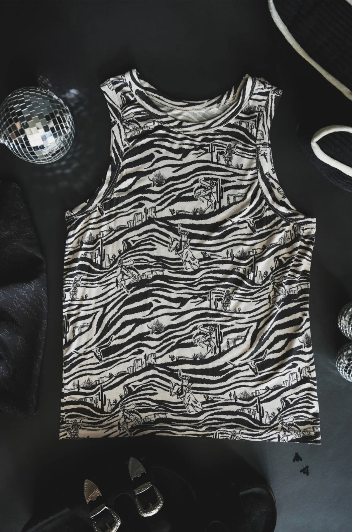 The Cowboy Zoo Zebra Tank