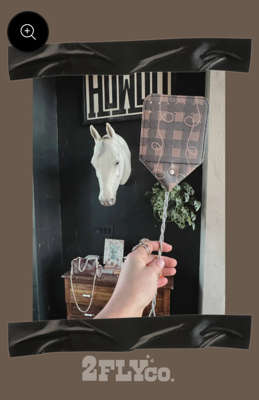 GINGY Check Fly Swat