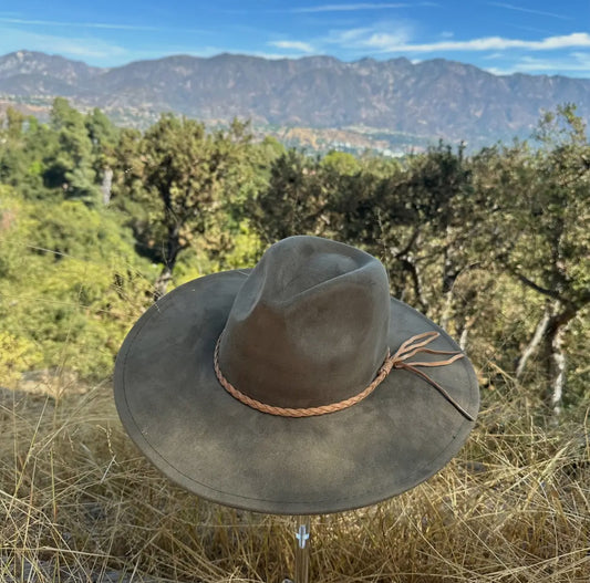 Classic Wide Brim Suede Hat- Olive