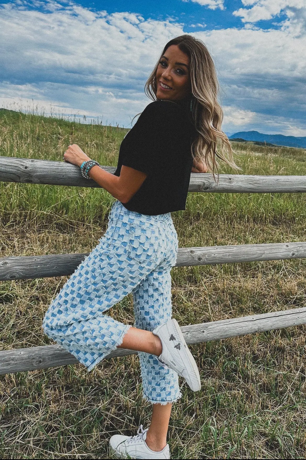 Rockin Checkered Crops