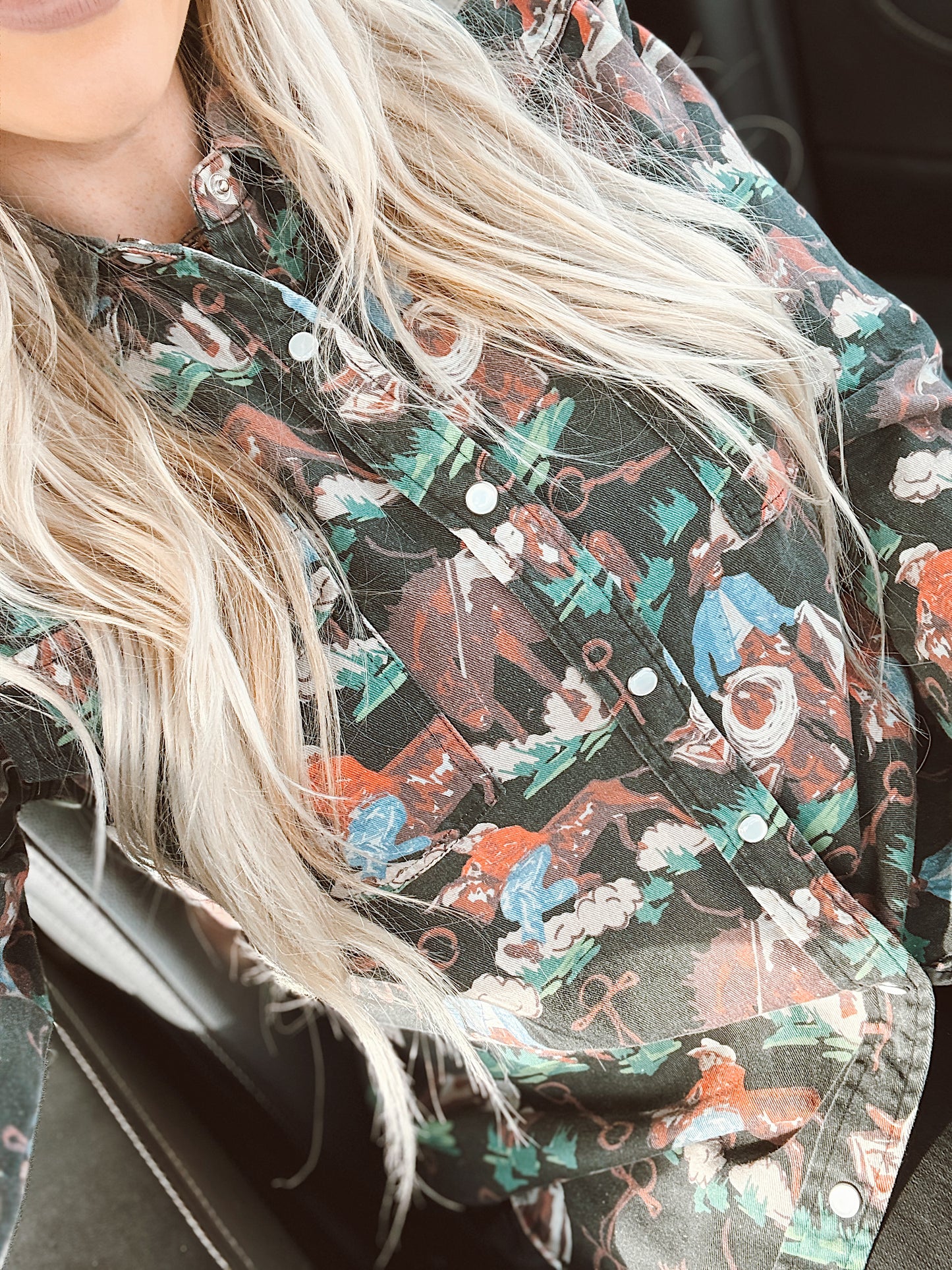 Brushy Pop Pearl Snap Button Up