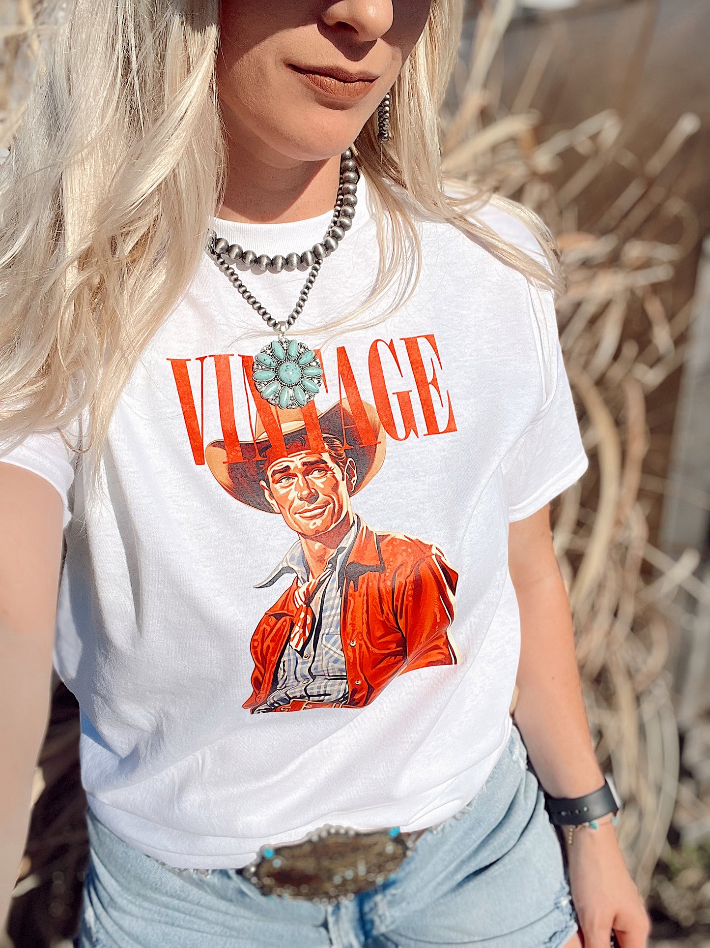 VINTAGE Cowboy Tee-Gildan